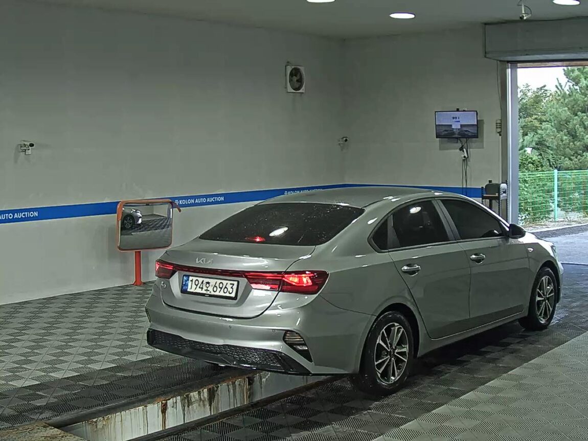 KIA THE NEW K3 1.6 GASOLINE TRENDY 2022 - zdjęcie 5