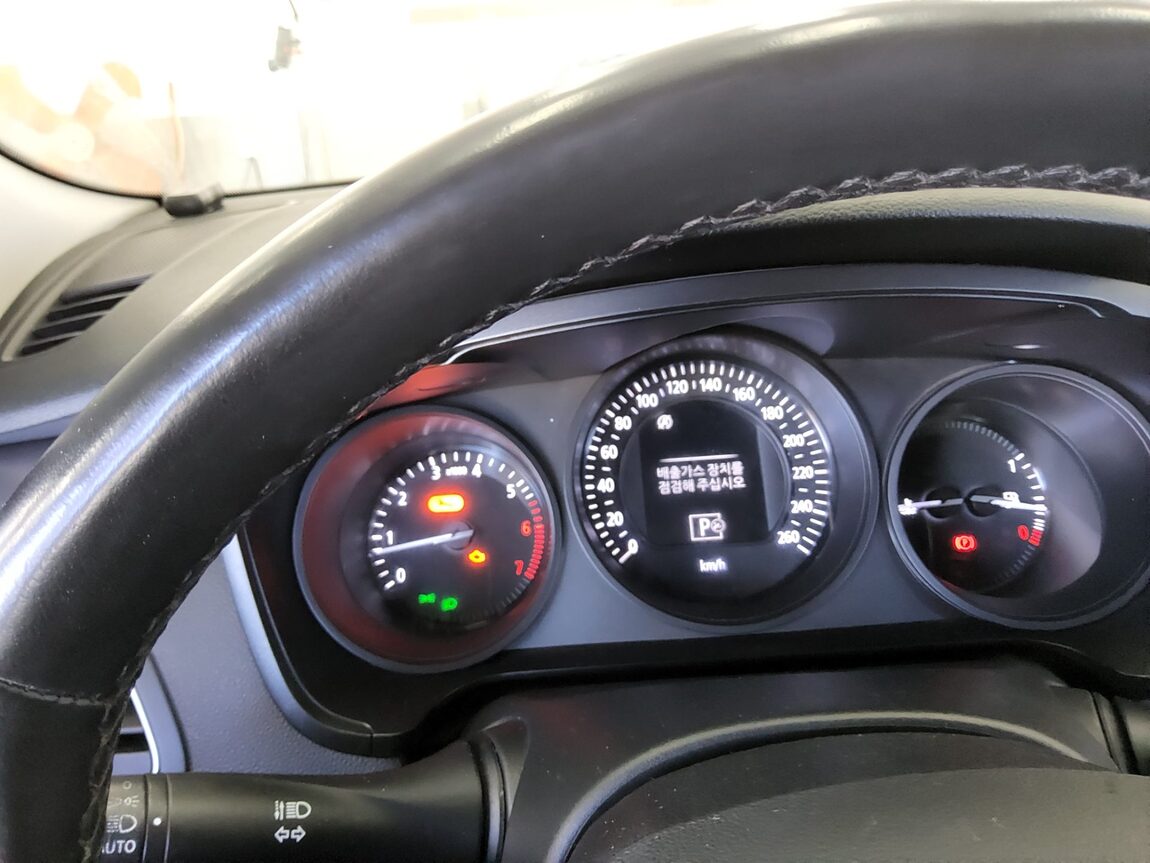 RENAULT (SAMSUNG) SM6 2.0 GDe SE 2016 - zdjęcie 17