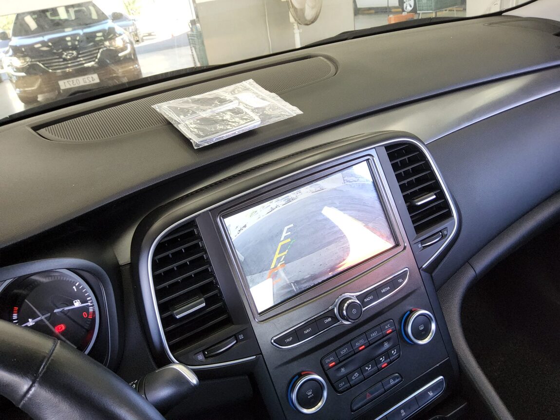 RENAULT (SAMSUNG) SM6 2.0 GDe SE 2016 - zdjęcie 18