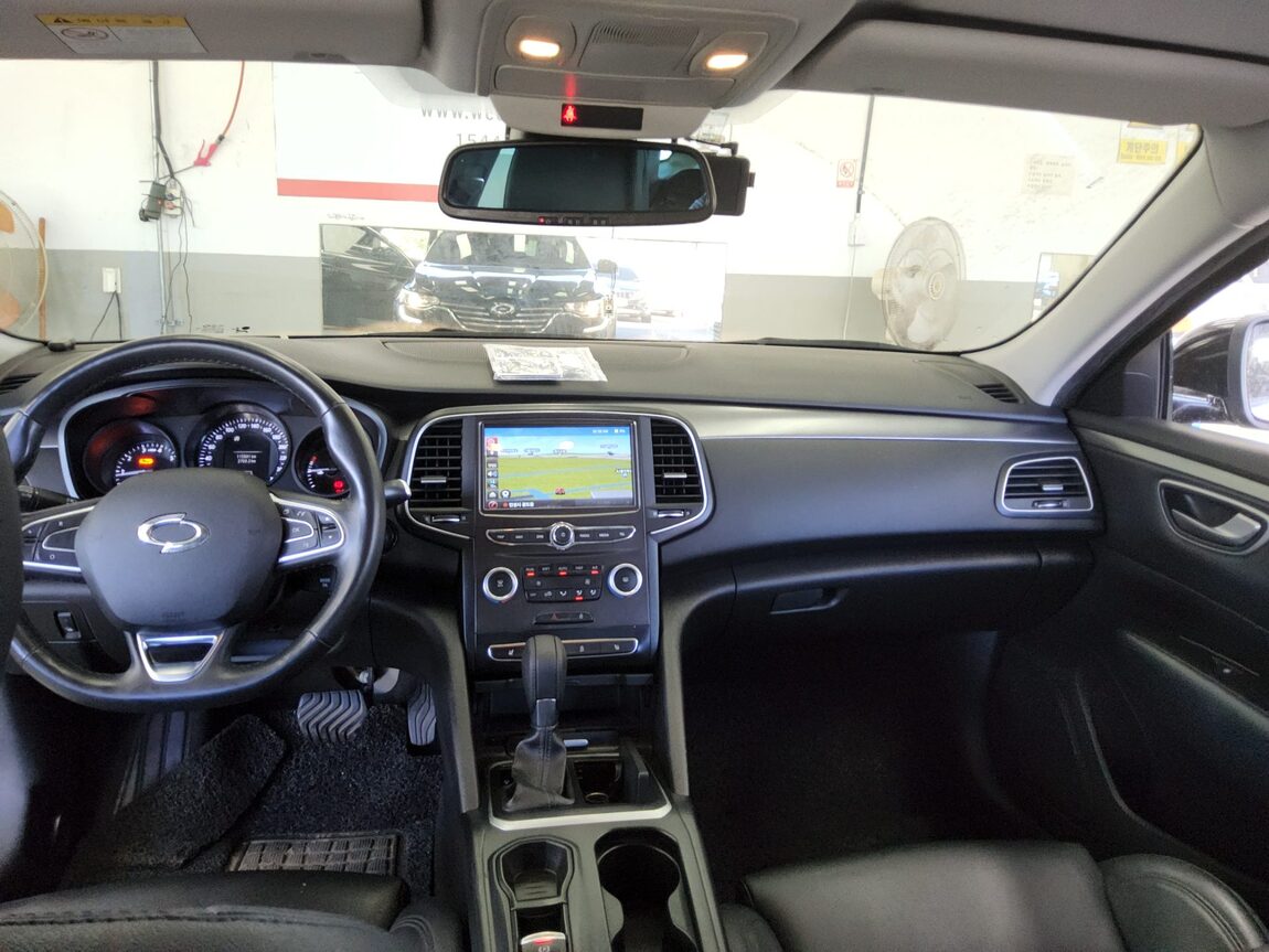RENAULT (SAMSUNG) SM6 2.0 GDe SE 2016 - zdjęcie 11