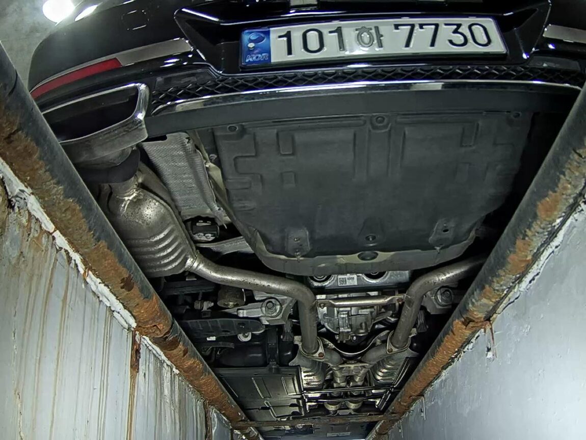 GENESIS NEW G90 3.5 TURBO AWD BASE MODEL 2022 - zdjęcie 8
