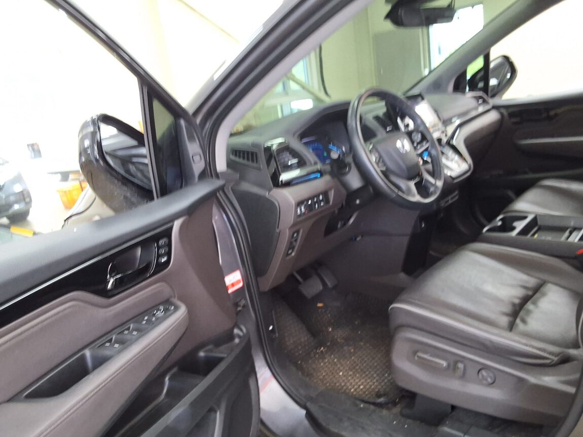 HONDA ODYSSEY (5TH GEN) 3.5 V6 ELITE 2021 - zdjęcie 11