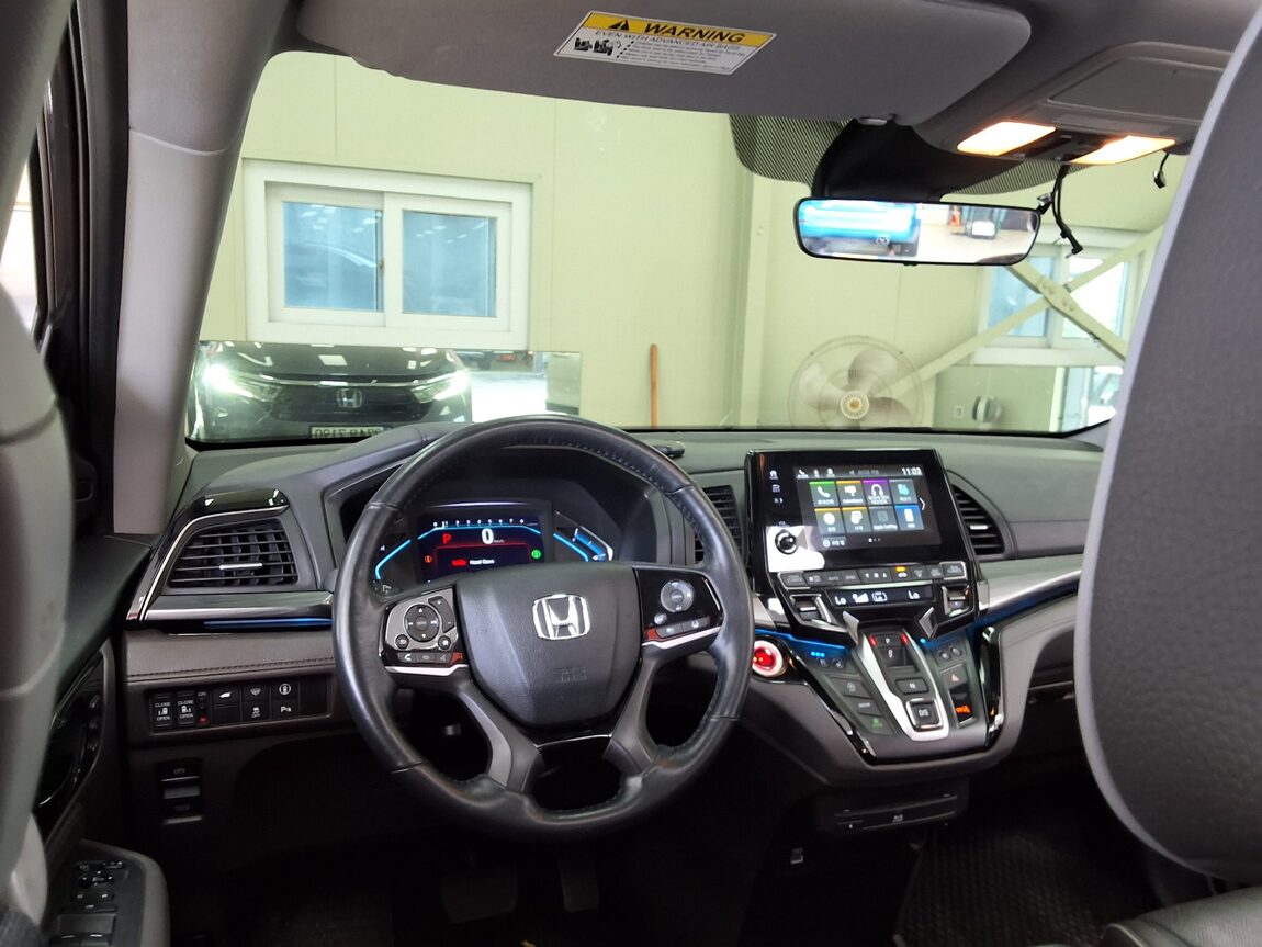 HONDA ODYSSEY (5TH GEN) 3.5 V6 ELITE 2021 - zdjęcie 12
