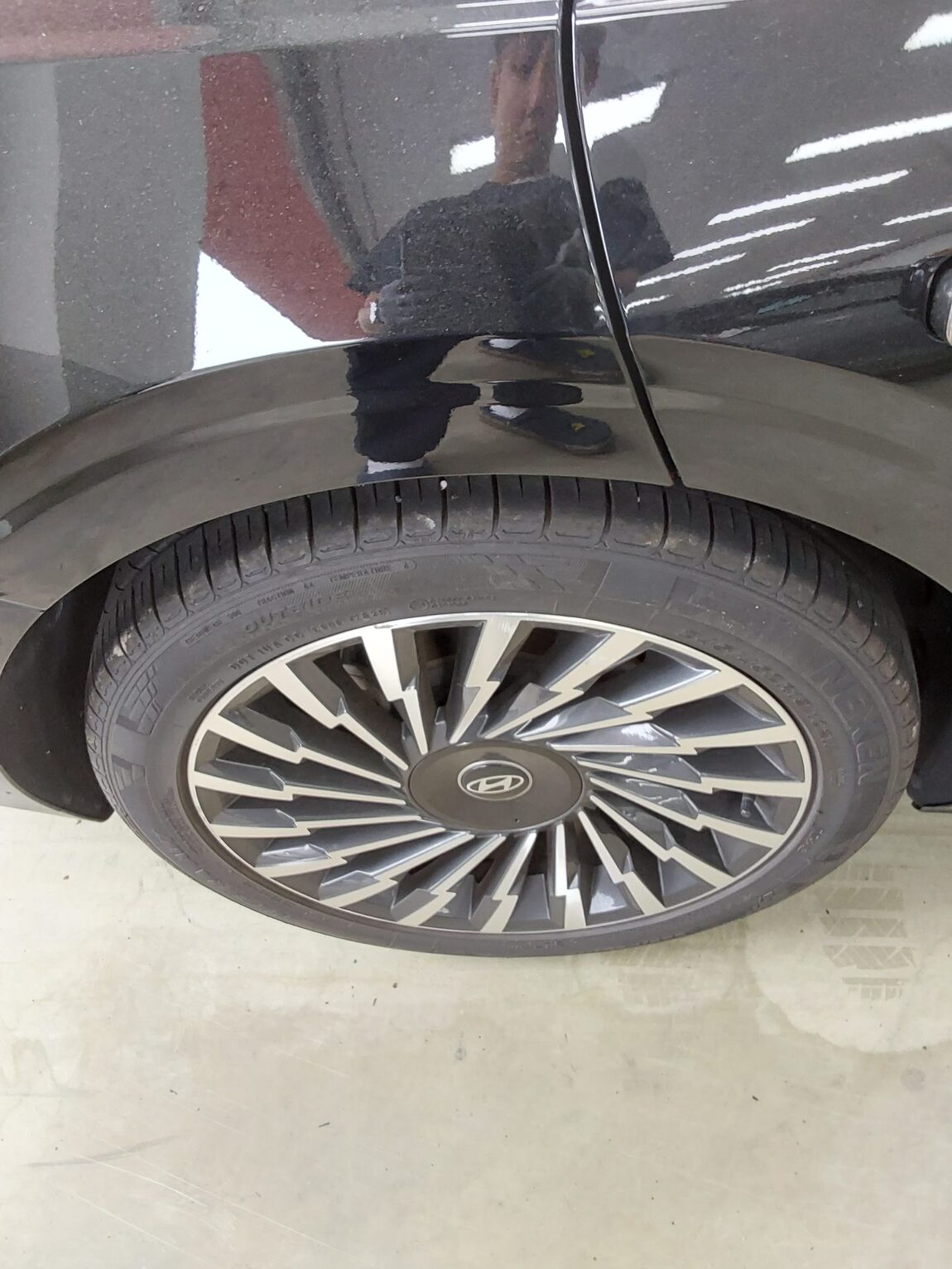 HYUNDAI THE ALL NEW GRANDEUR HYBRID 1.6 HYBRID CALLIGRAPHY 2024 - zdjęcie 23