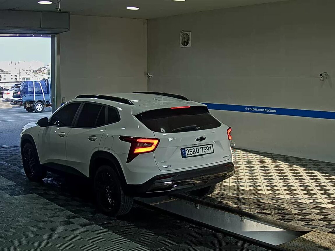 CHEVROLET (DAEWOO) TRAX CROSSOVER 1.2 GASOLINE TURBO ACTIVE 2024 - zdjęcie 6