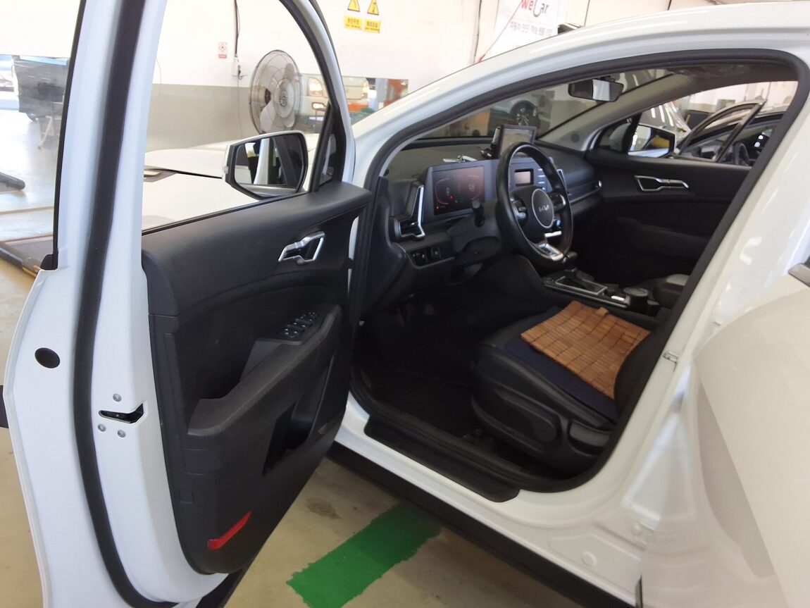 KIA THE ALL NEW SPORTAGE 2.0 DIESEL 4WD TRENDY 2022 - zdjęcie 10