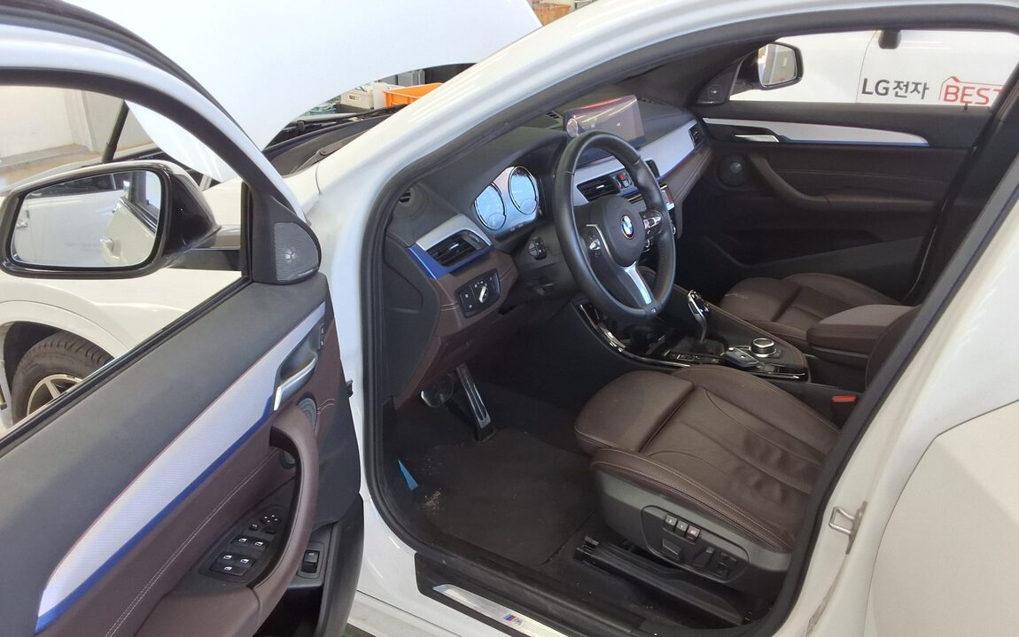 BMW X2 (2ND GEN) 20i xDRIVE M SPORT PACK 2023 - zdjęcie 10