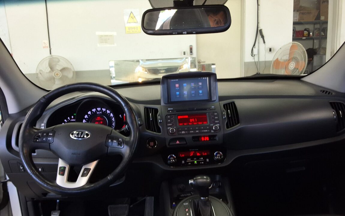 KIA SPORTAGE R DIESEL R2.0 2WD TLX LUXURY MODEL 2013 - zdjęcie 11