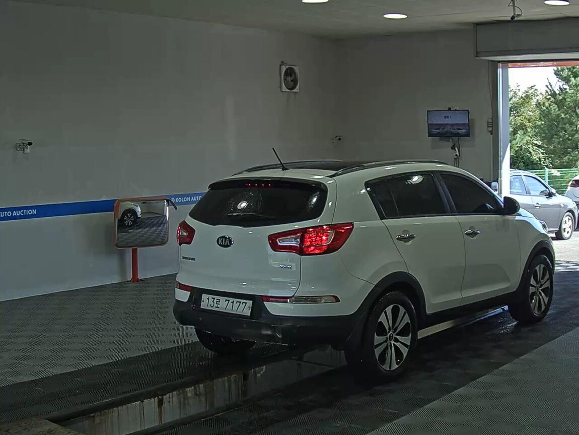 KIA SPORTAGE R DIESEL R2.0 2WD TLX LUXURY MODEL 2013 - zdjęcie 5