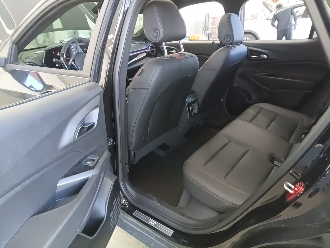 CHEVROLET (DAEWOO) TRAX CROSSOVER 1.2 GASOLINE TURBO RS PLUS 2024 - zdjęcie 12