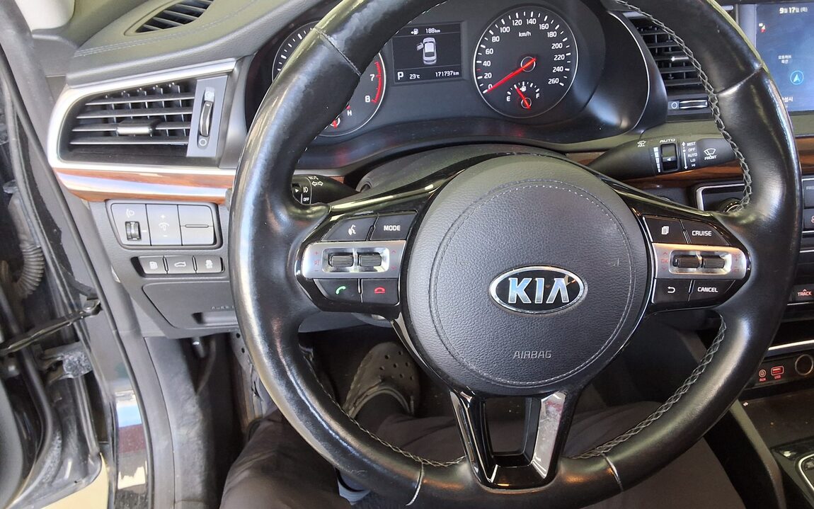 KIA ALL NEW K7 2.4 GDi PRESTIGE 2017 - zdjęcie 17