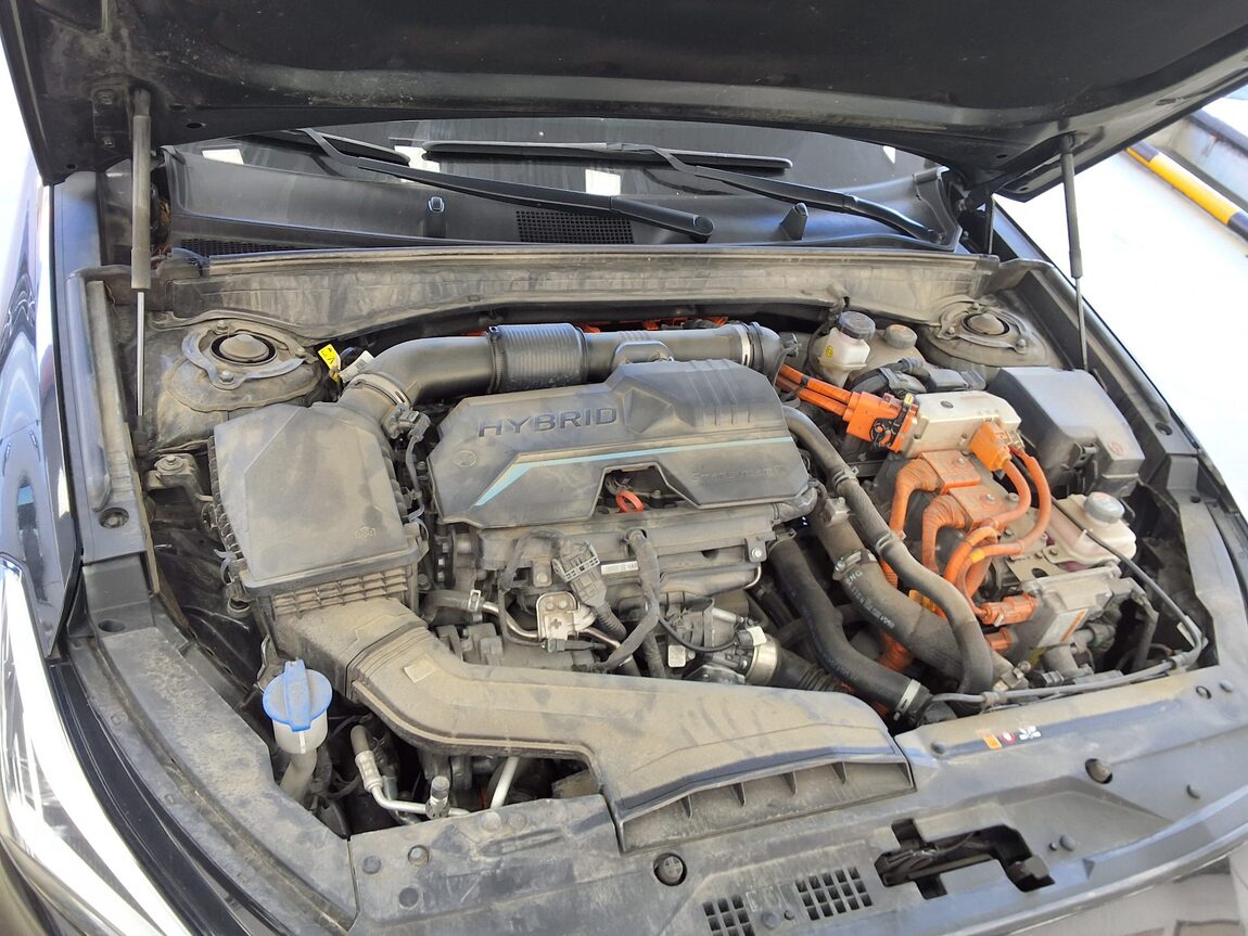 KIA K8 HYBRID HEV SIGNATURE 2023 - zdjęcie 19
