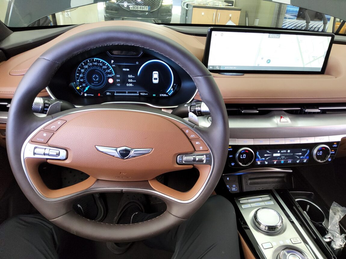 GENESIS THE ALL NEW G80 GASOLINE 2.5 2WD BASE MODEL 2024 - zdjęcie 17