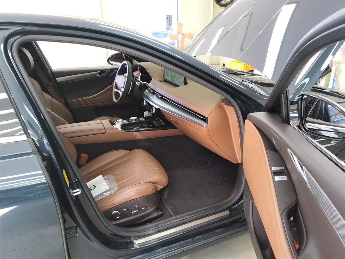 GENESIS THE ALL NEW G80 GASOLINE 2.5 2WD BASE MODEL 2024 - zdjęcie 14
