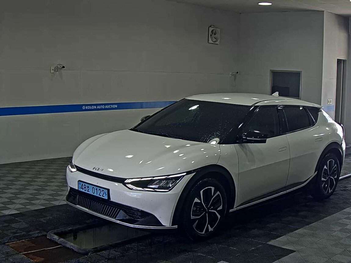 KIA EV6 LONG RANGE 2WD AIR 2022 - zdjęcie 2