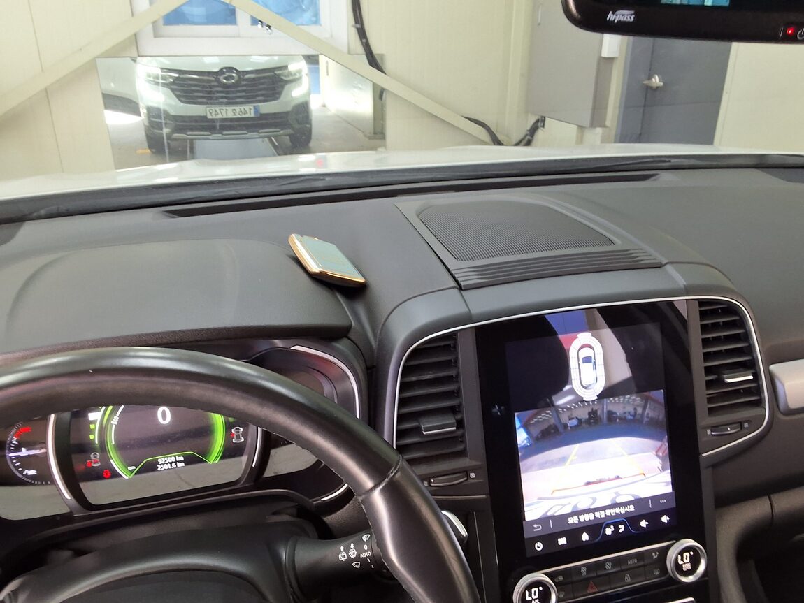 RENAULT (SAMSUNG) NEW QM6 2.0 LPe LE 2024 - zdjęcie 25
