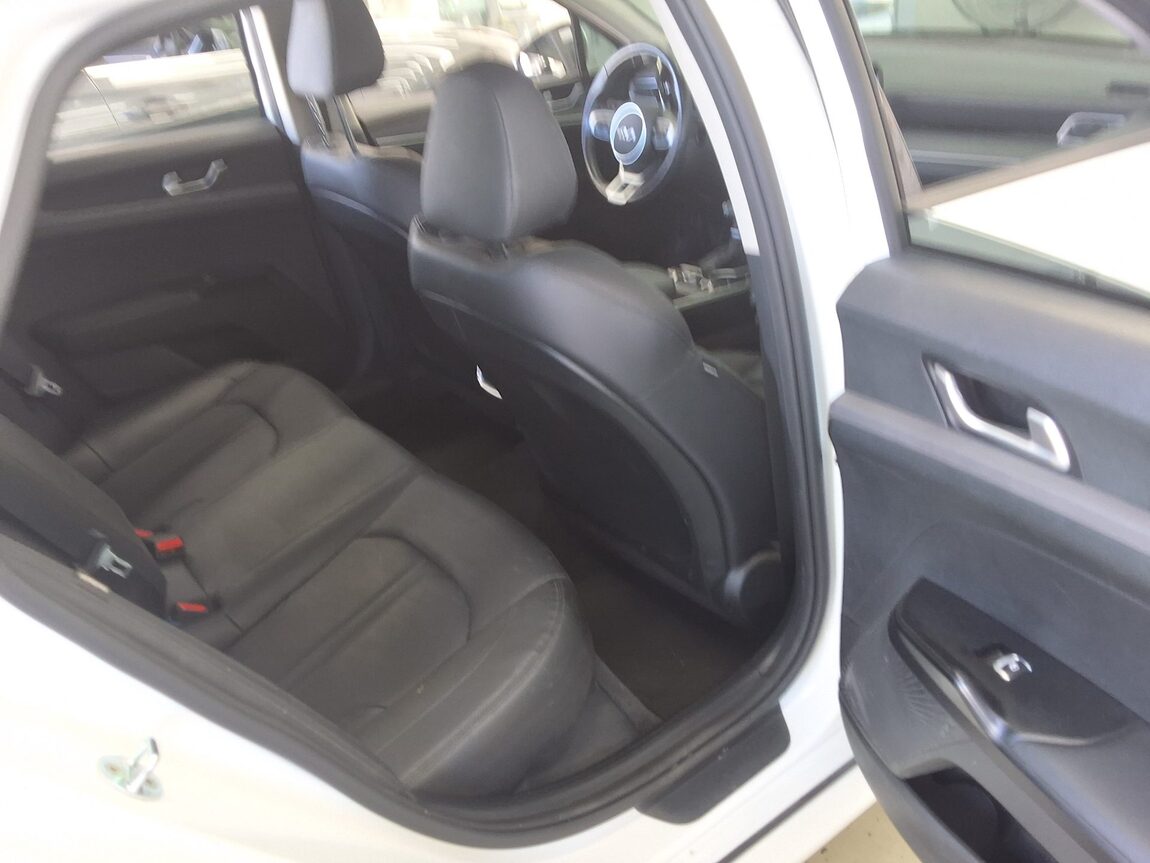 KIA NEW K5 (DL3) 2.0 LPI RENTAL CAR TRENDY 2023 - zdjęcie 14