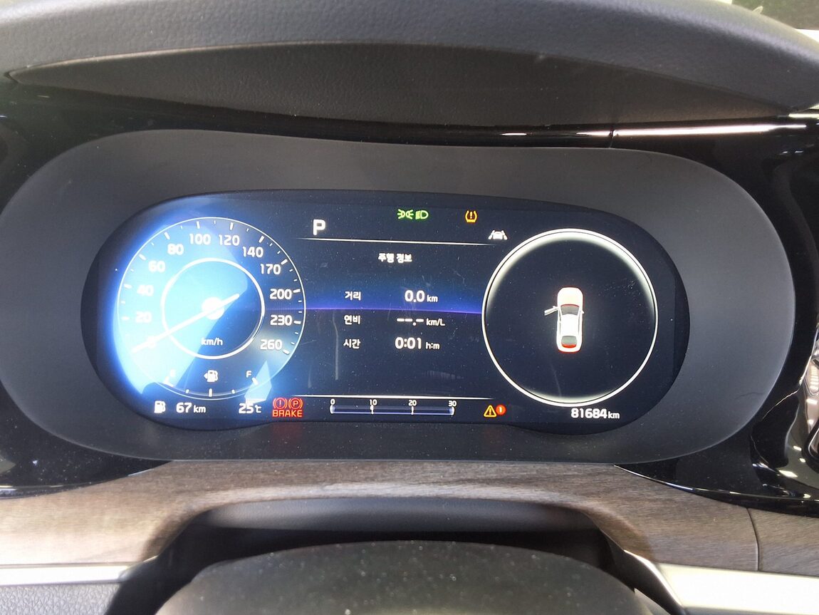 KIA NEW K5 (DL3) 2.0 GASOLINE SIGNATURE 2023 - zdjęcie 10