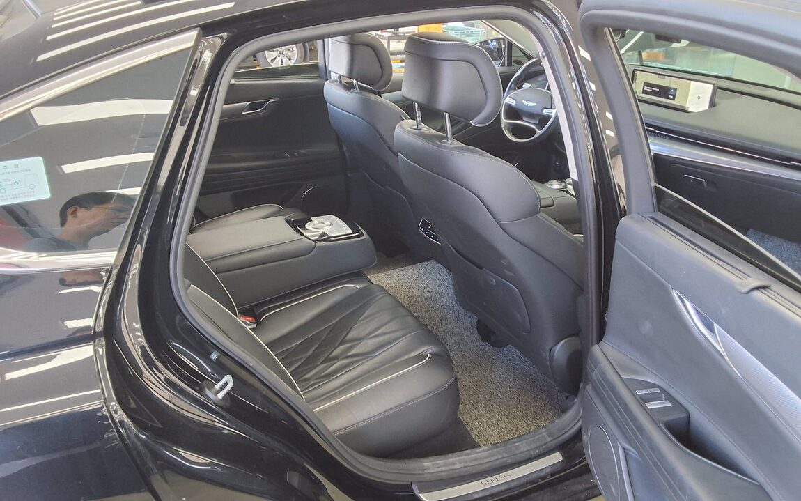GENESIS THE ALL NEW G80 GASOLINE 2.5 AWD BASE MODEL 2022 - zdjęcie 13