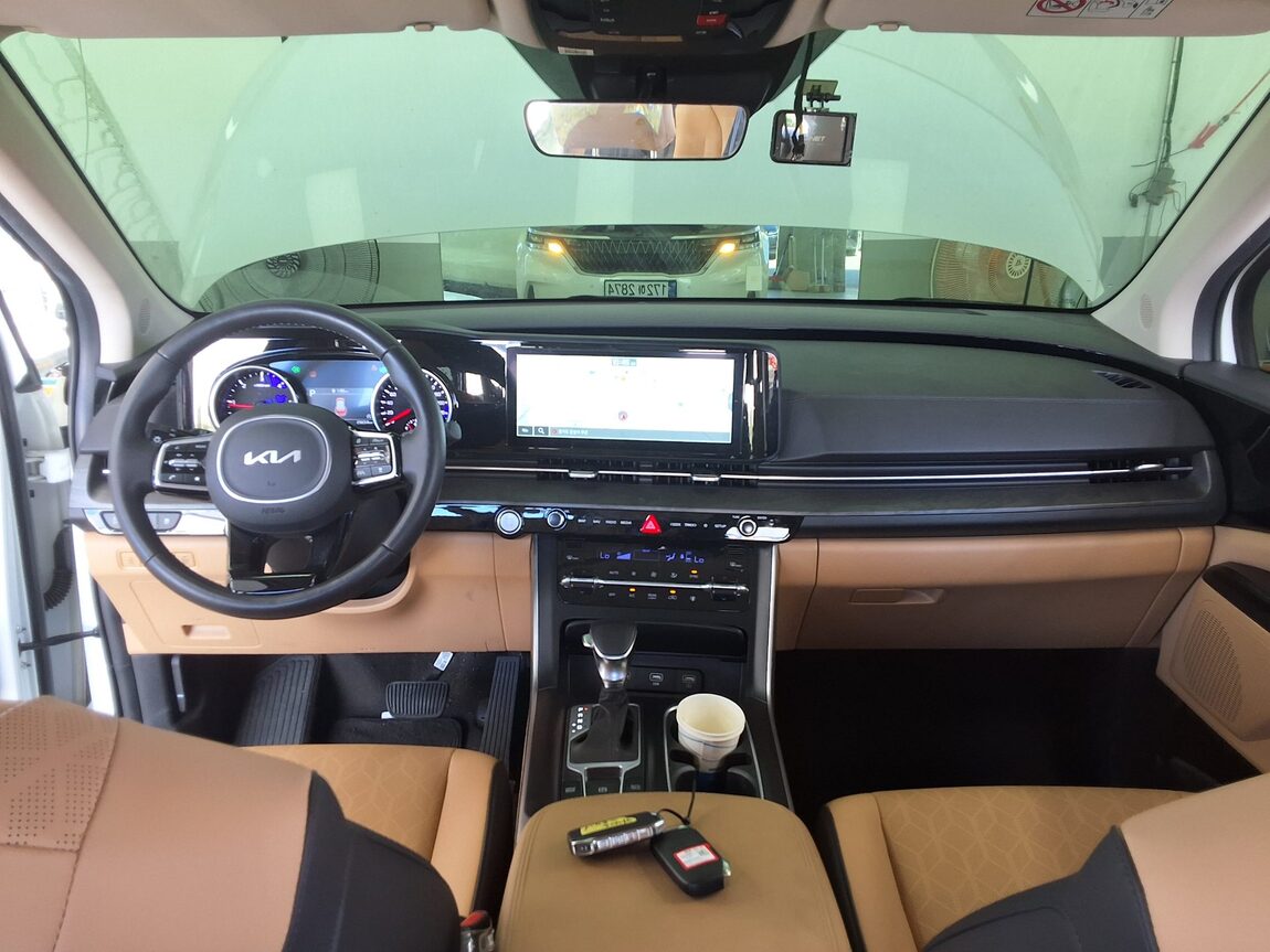 KIA NEW CARNIVAL (KA4) 9-SEATER DIESEL PRESTIGE 2023 - zdjęcie 12
