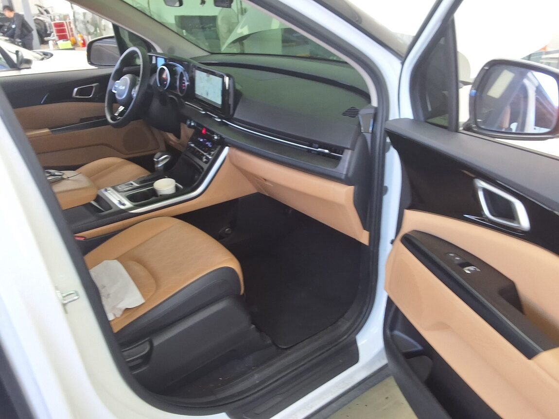 KIA NEW CARNIVAL (KA4) 9-SEATER DIESEL PRESTIGE 2023 - zdjęcie 15