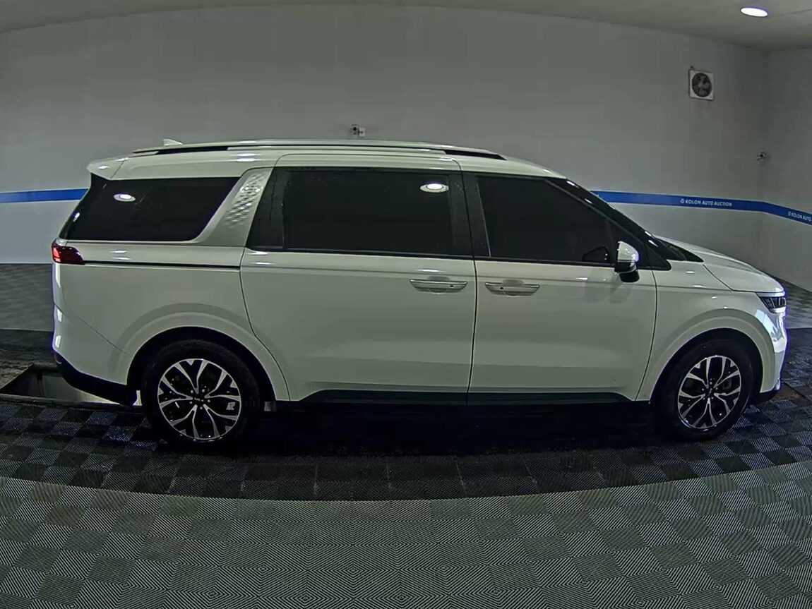 KIA NEW CARNIVAL (KA4) 9-SEATER DIESEL PRESTIGE 2023 - zdjęcie 4