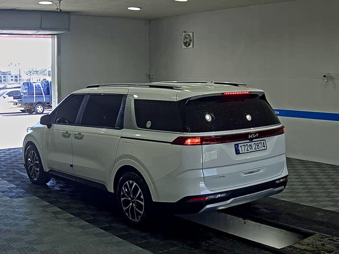 KIA NEW CARNIVAL (KA4) 9-SEATER DIESEL PRESTIGE 2023 - zdjęcie 6