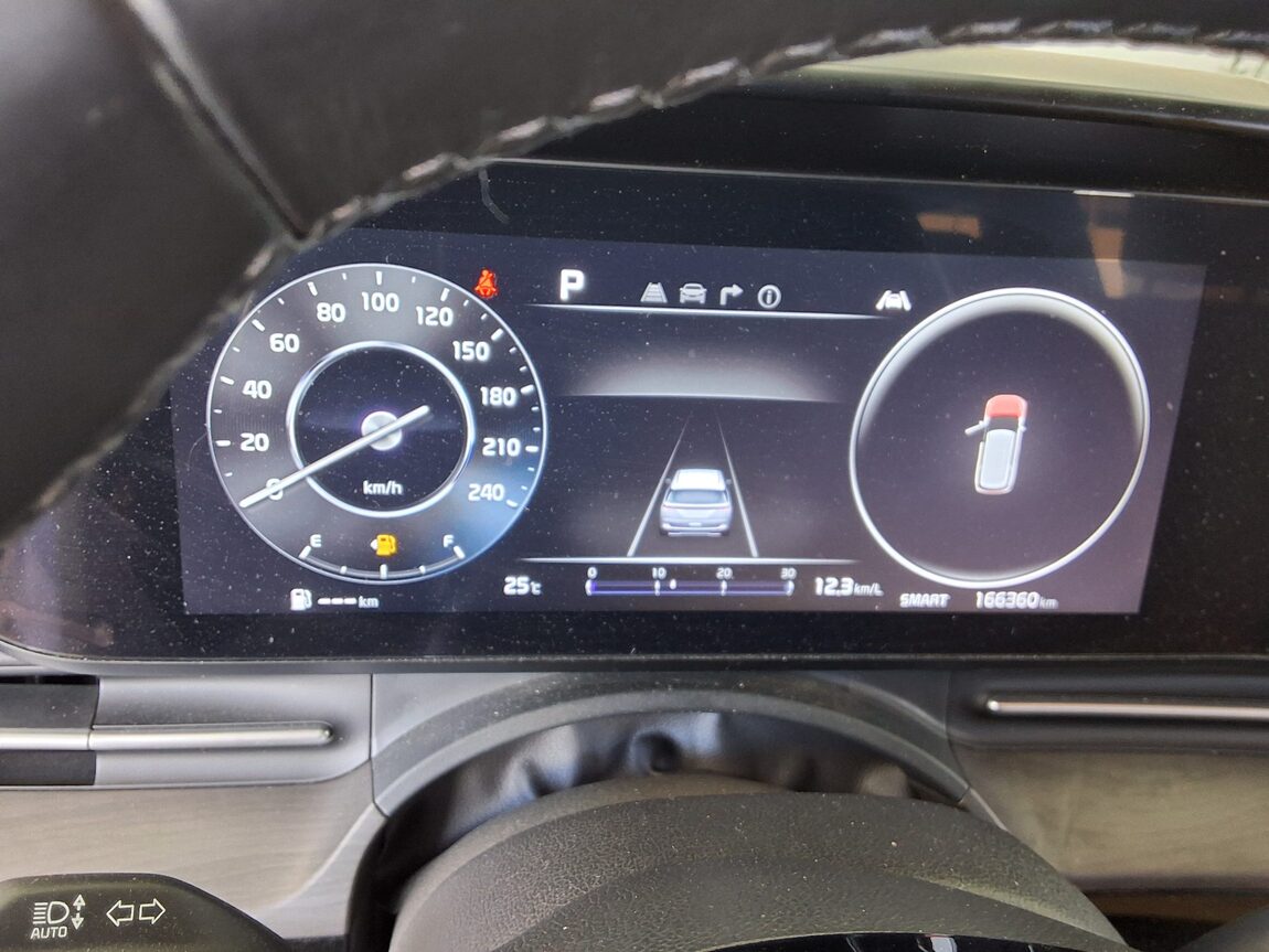 KIA NEW CARNIVAL (KA4) 9-SEATER GASOLINE PRESTIGE 2023 - zdjęcie 9