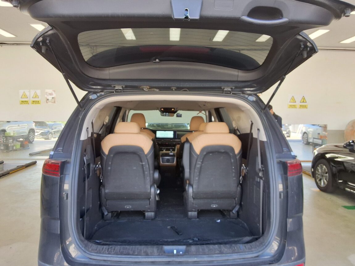 KIA NEW CARNIVAL (KA4) 9-SEATER GASOLINE PRESTIGE 2023 - zdjęcie 15