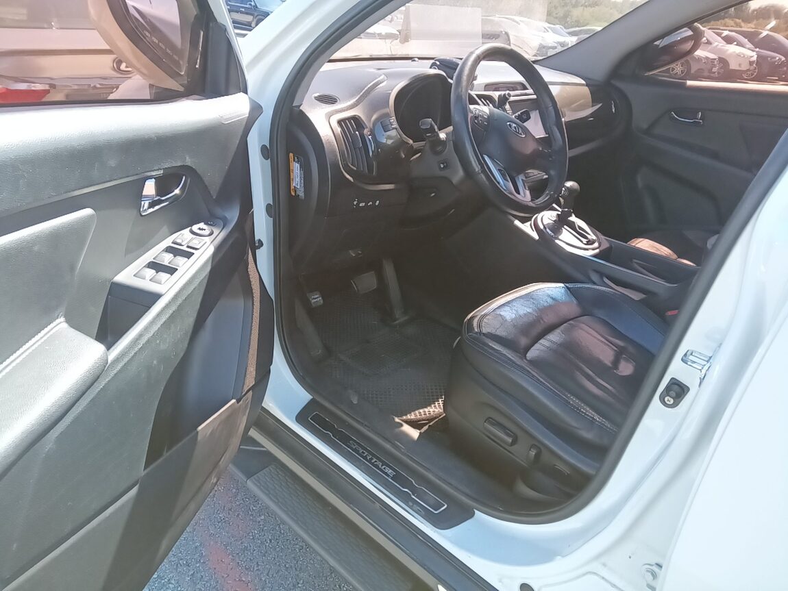 KIA SPORTAGE R DIESEL R2.0 2WD LIMITED 2012 - zdjęcie 10