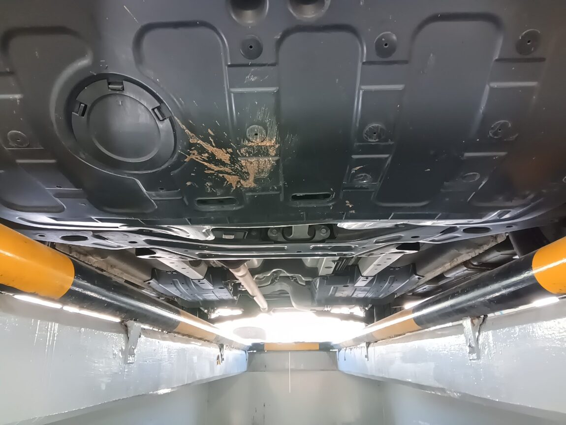 KIA SPORTAGE R DIESEL R2.0 2WD LIMITED 2012 - zdjęcie 23