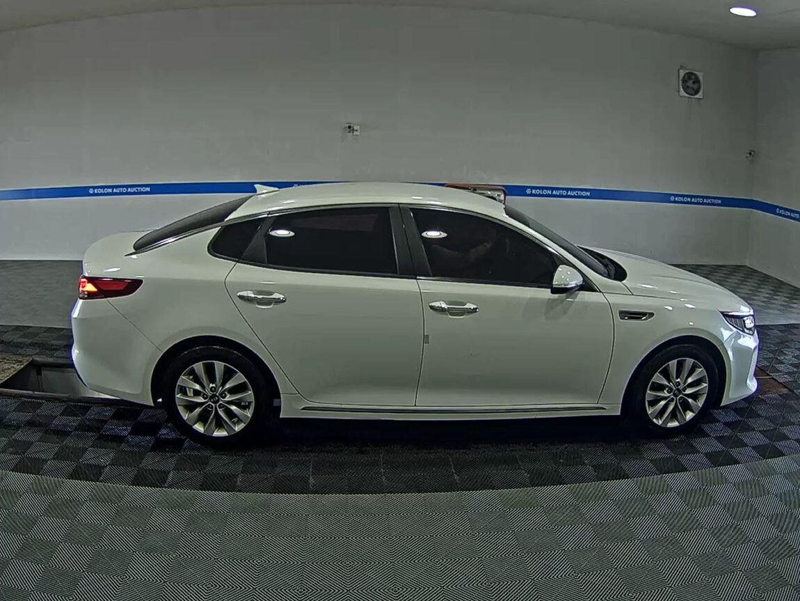 KIA NEW K5 1.7 DIESEL PRESTIGE SX 2016 - zdjęcie 4