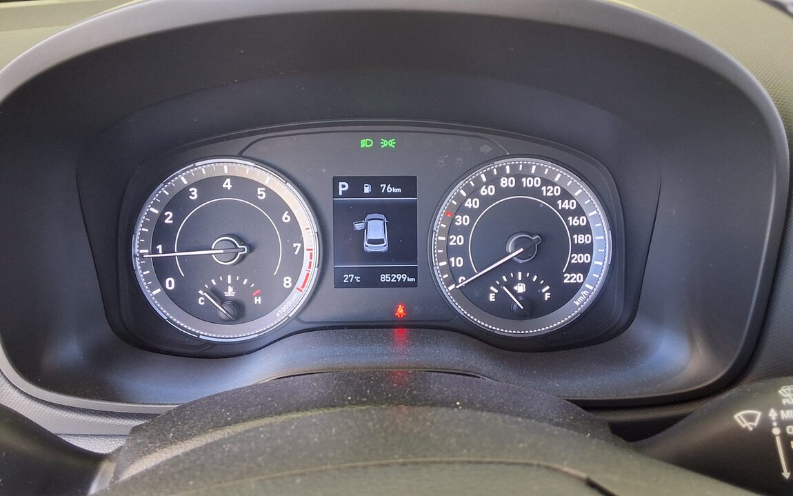 HYUNDAI VENUE 1.6 GASOLINE MODERN 2020 - zdjęcie 9