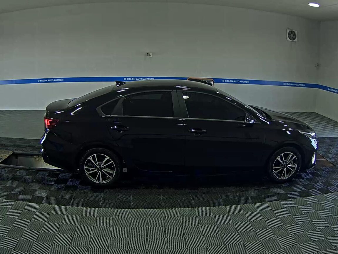 KIA THE NEW K3 1.6 GASOLINE TRENDY 2023 - zdjęcie 4