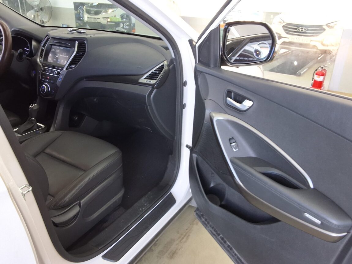 HYUNDAI SANTA FE THE PRIME DIESEL R2.0 2WD PREMIUM 2017 - zdjęcie 14