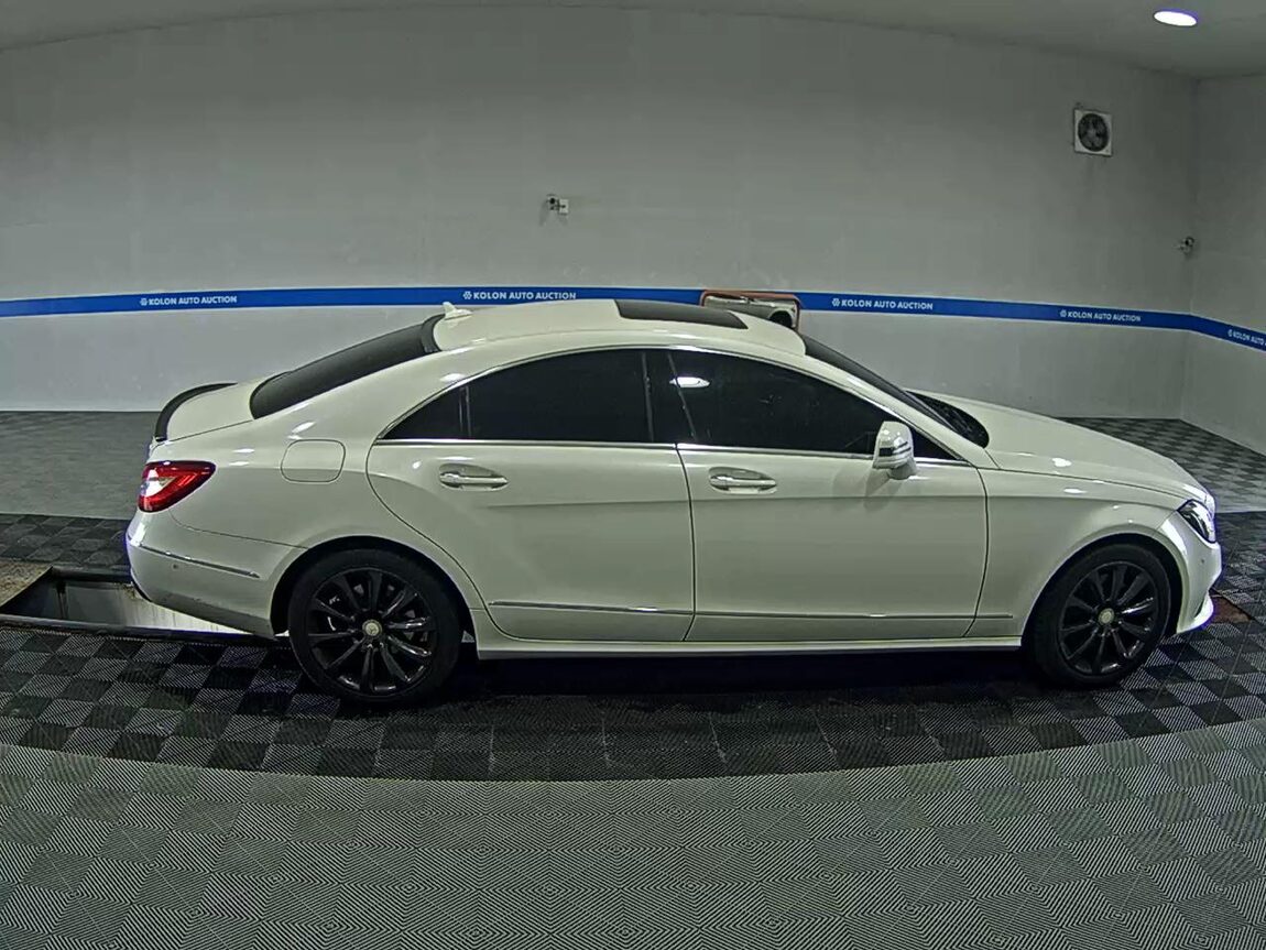MERCEDES-BENZ CLS-CLASS (2ND GEN) CLS250 d 4MATIC 2016 - zdjęcie 4