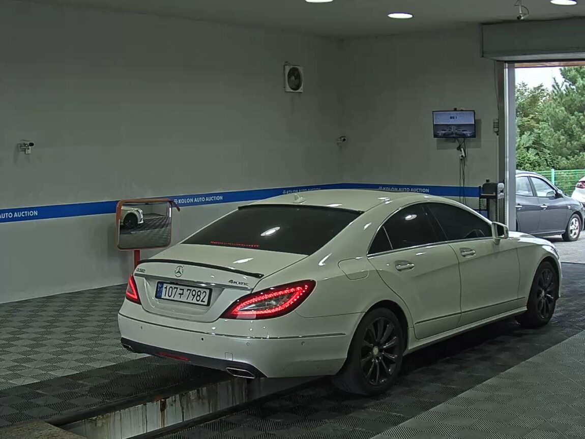 MERCEDES-BENZ CLS-CLASS (2ND GEN) CLS250 d 4MATIC 2016 - zdjęcie 5