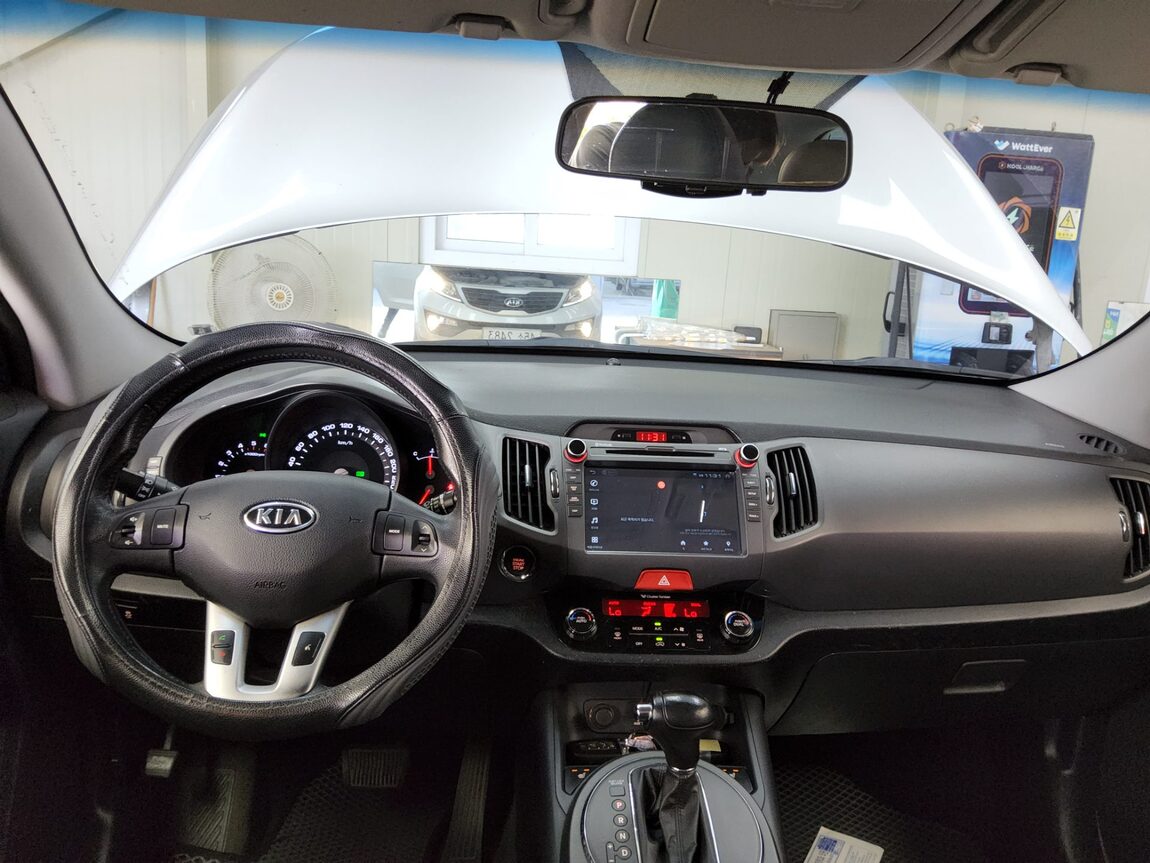 KIA SPORTAGE R DIESEL R2.0 2WD TLX LUXURY MODEL 2011 - zdjęcie 11