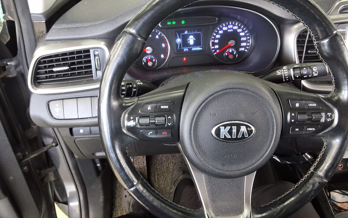 KIA ALL NEW SORENTO R2.0 2WD LUXURY 2015 - zdjęcie 17