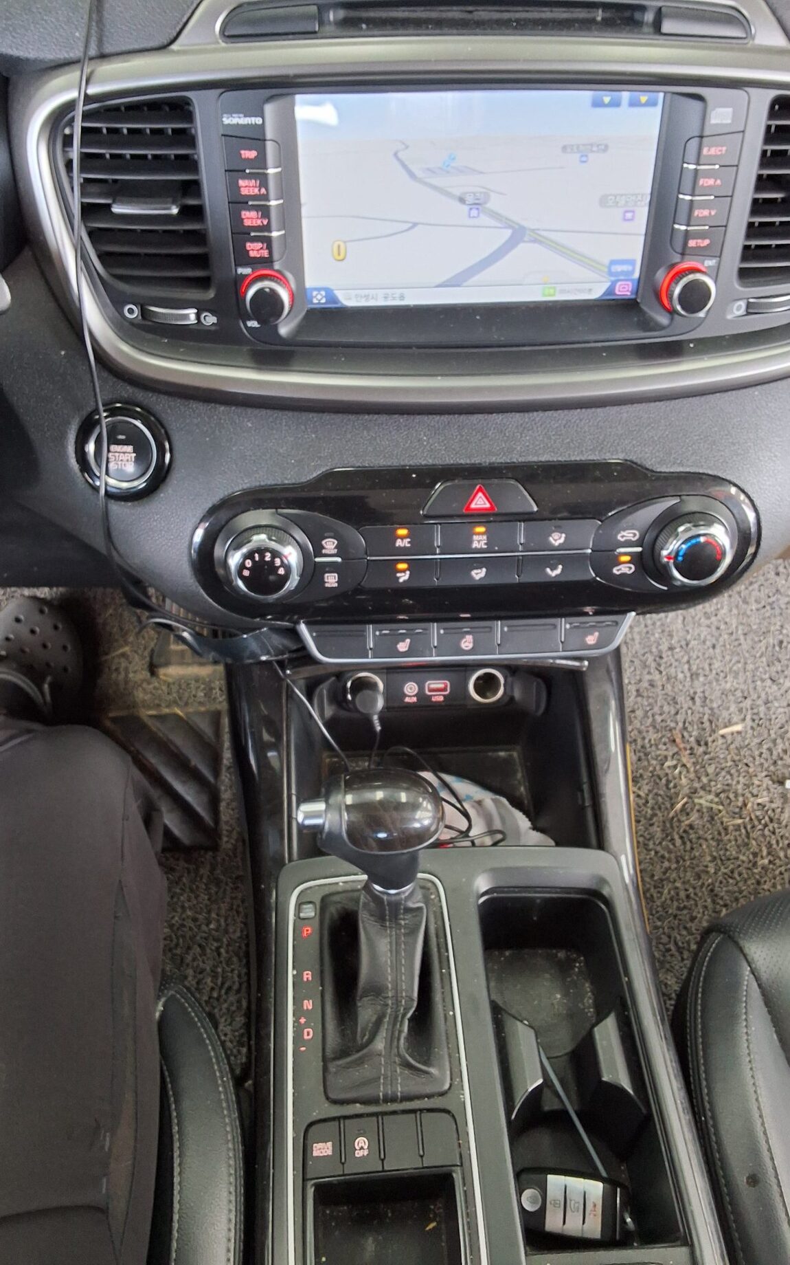 KIA ALL NEW SORENTO R2.0 2WD LUXURY 2015 - zdjęcie 18