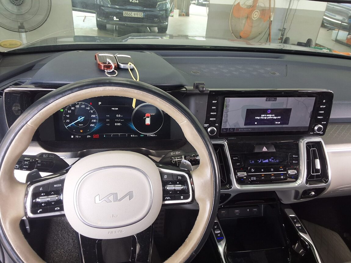 KIA NEW SORENTO HYBRID (MQ4) 1.6 HEV 2WD GRAVITY 2022 - zdjęcie 18