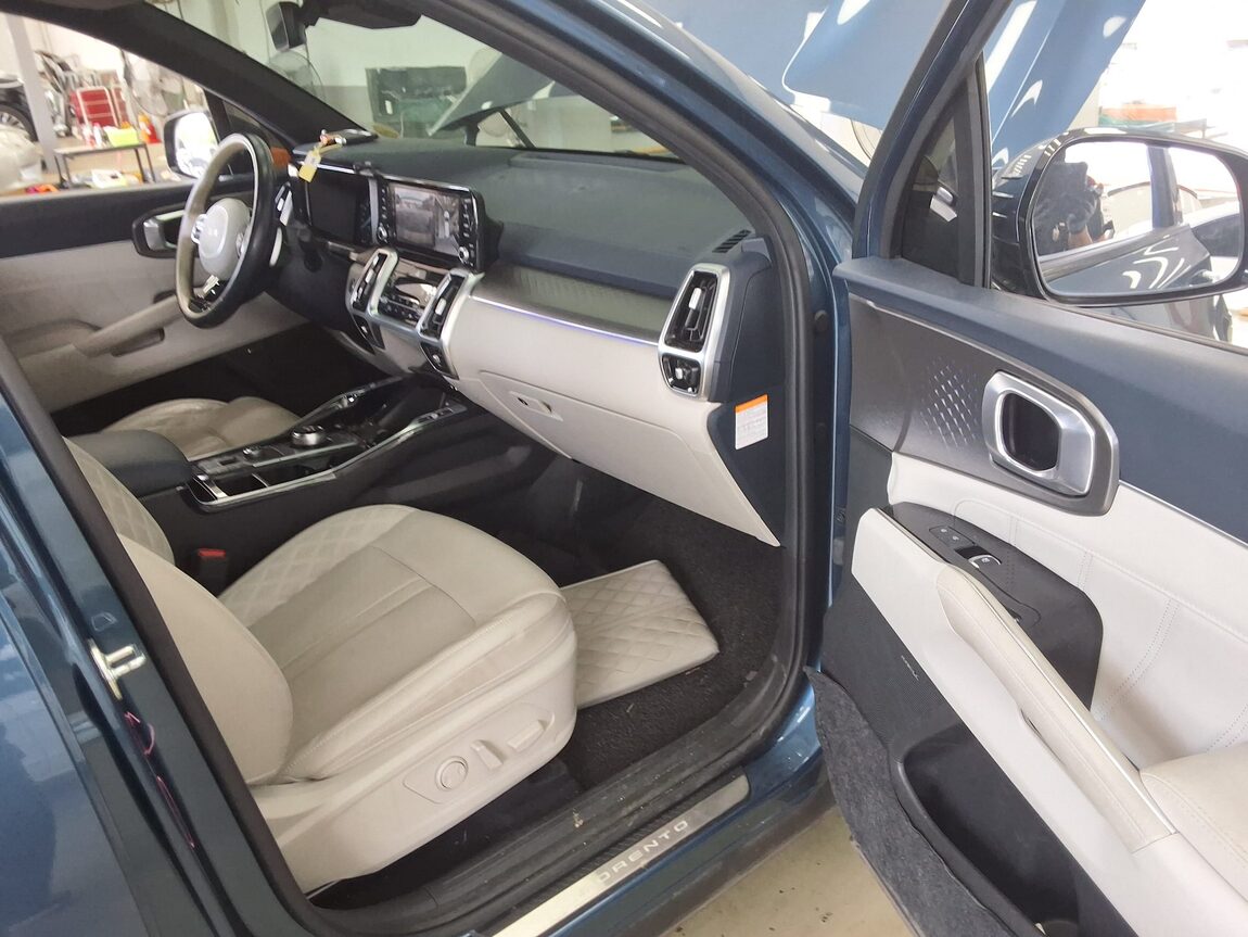 KIA NEW SORENTO HYBRID (MQ4) 1.6 HEV 2WD GRAVITY 2022 - zdjęcie 15