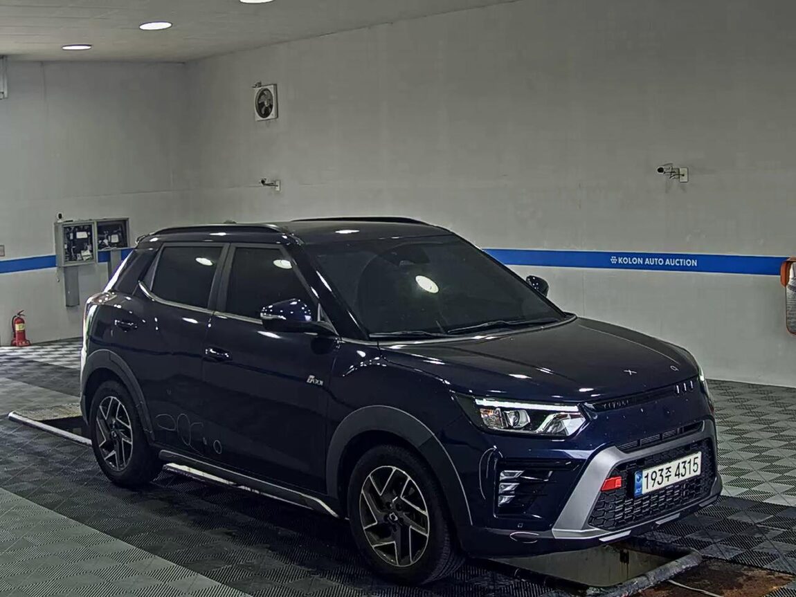 KG MOBILITY (SSANGYONG) THE NEW TIVOLI 1.5 GASOLINE TURBO 2WD V7 2024 - zdjęcie 3
