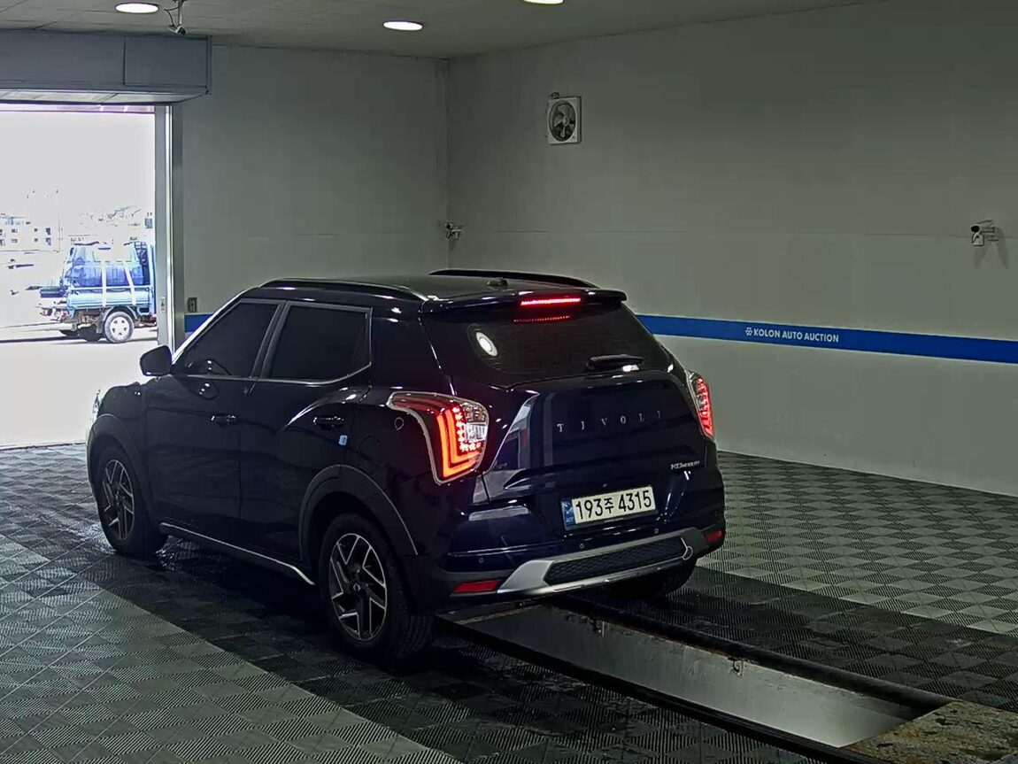 KG MOBILITY (SSANGYONG) THE NEW TIVOLI 1.5 GASOLINE TURBO 2WD V7 2024 - zdjęcie 6