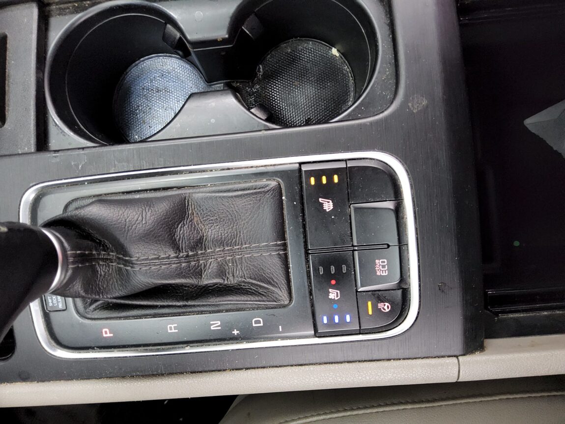 KIA ALL NEW CARNIVAL 9-SEATER DIESEL LUXURY 2015 - zdjęcie 19
