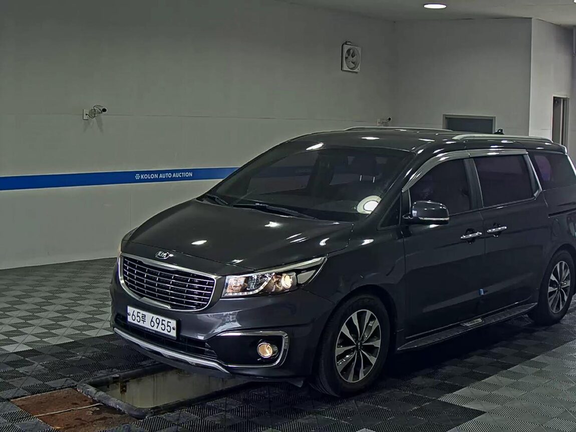 KIA ALL NEW CARNIVAL 9-SEATER DIESEL LUXURY 2015 - zdjęcie 2
