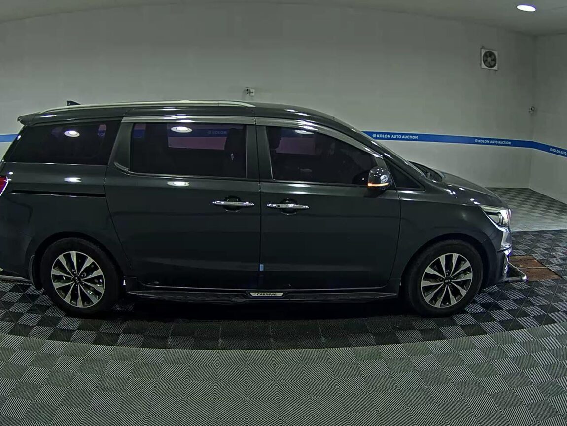 KIA ALL NEW CARNIVAL 9-SEATER DIESEL LUXURY 2015 - zdjęcie 4