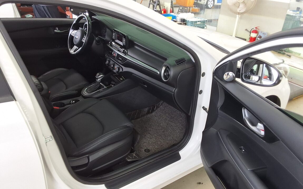 KIA ALL NEW K3 1.6 GASOLINE LUXURY 2019 - zdjęcie 14