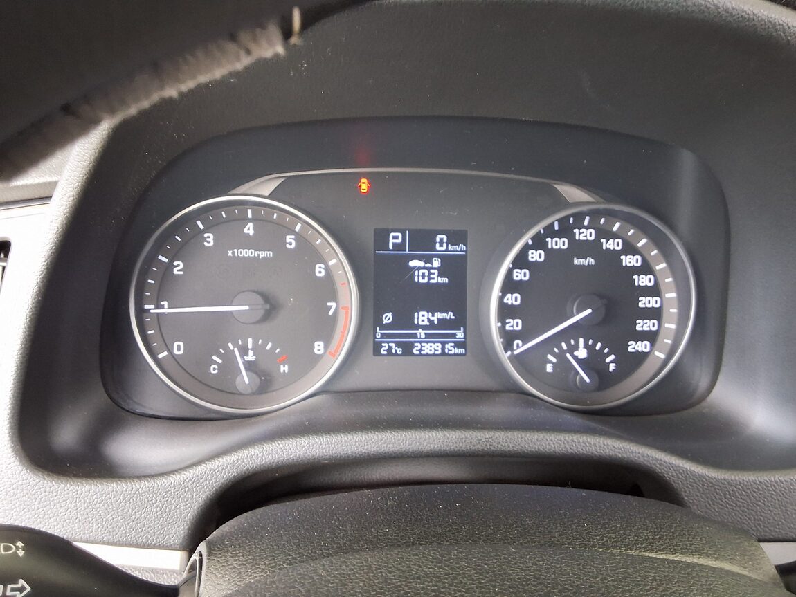 HYUNDAI AVANTE AD 1.6 GDi STYLE 2016 - zdjęcie 9