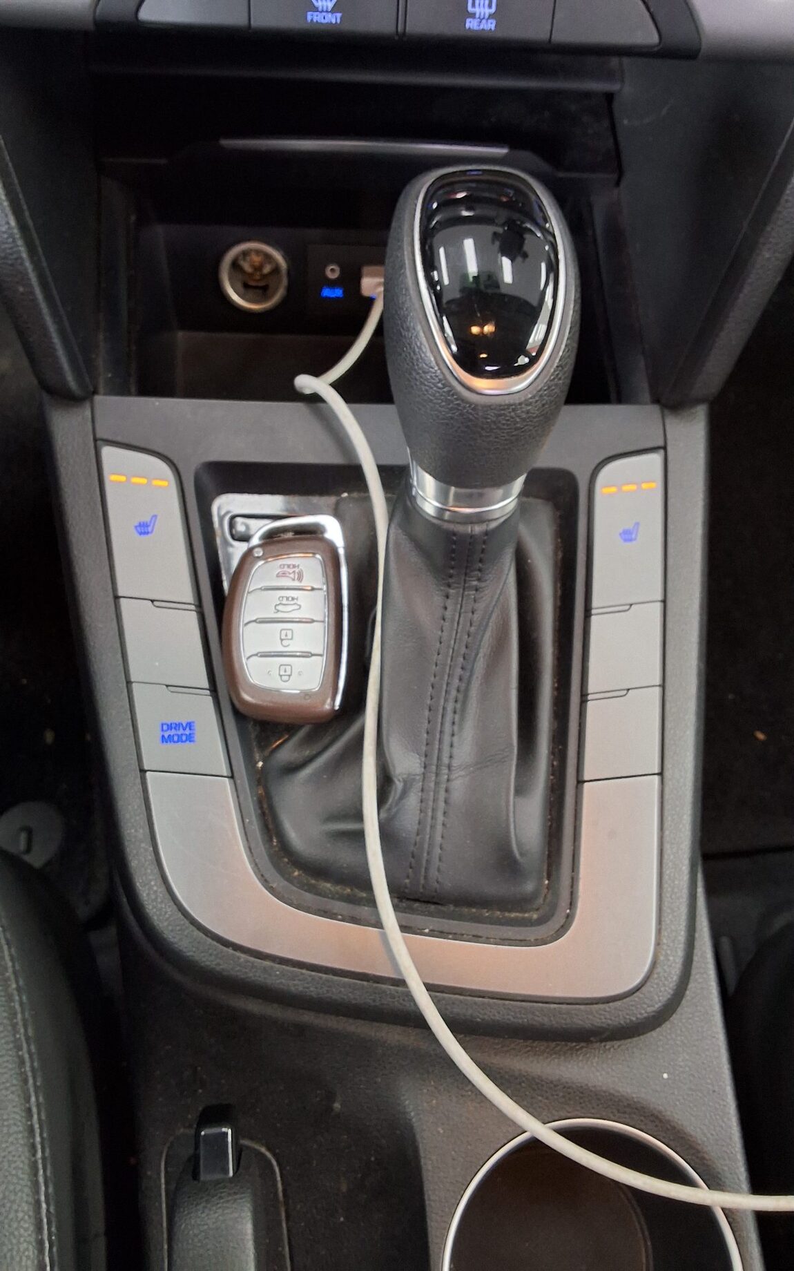 HYUNDAI AVANTE AD 1.6 GDi VALUE PLUS 2018 - zdjęcie 20